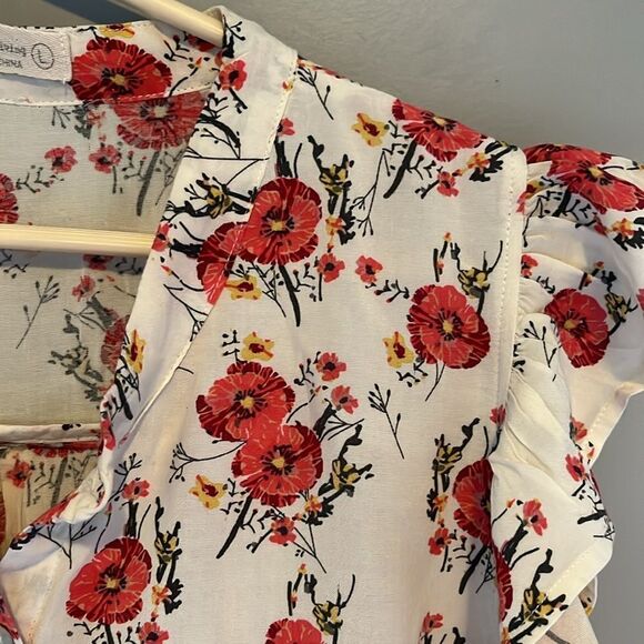 Floral Rayon Lightweight Button Down Summer Top with Poppies Size Large - Picture 3 of 12